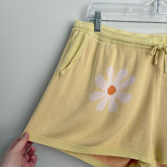 Ekouaer Lightweight Butter Yellow Daisy Flower Print Knit Two Piece Pajama Set - Picture 13 of 16